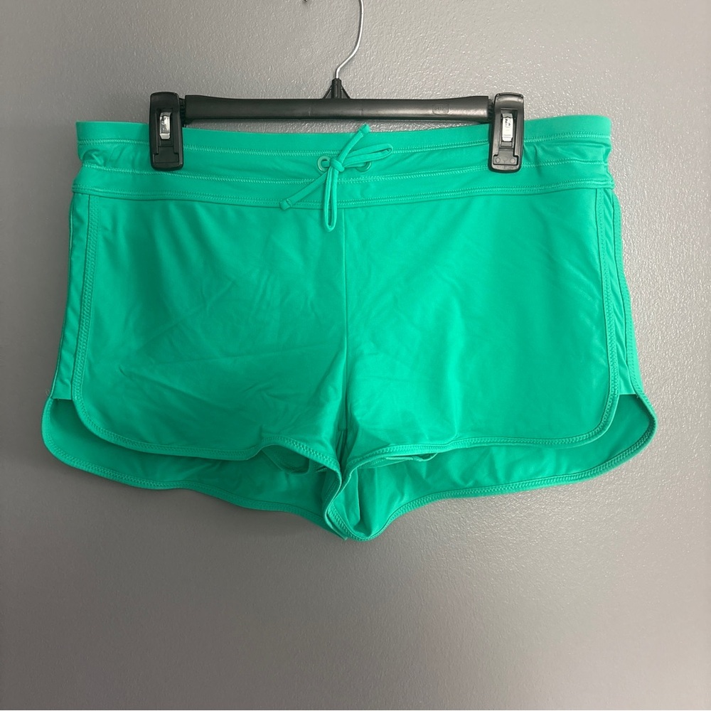 Athleta Surge Swim Short Green Womens Medium Lined Bikini Bottom